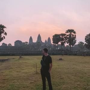 Meet your Posher, Tom